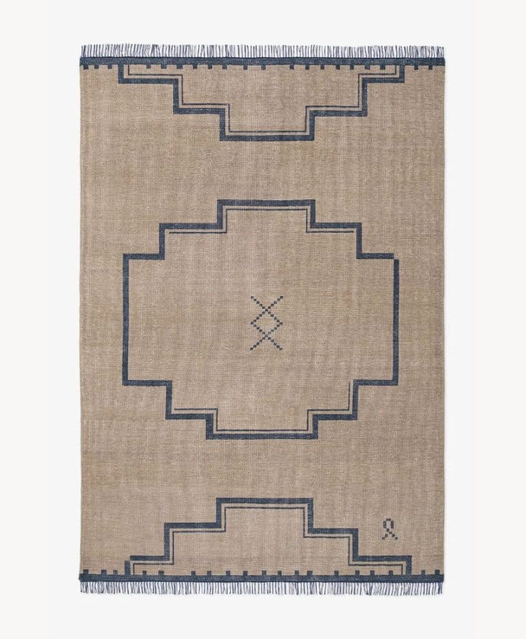 Elder 02 – Navy