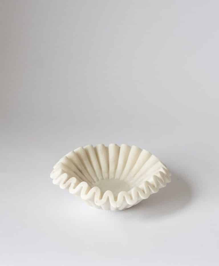 Mira Ruffled Edge Bowl – 6 Inches