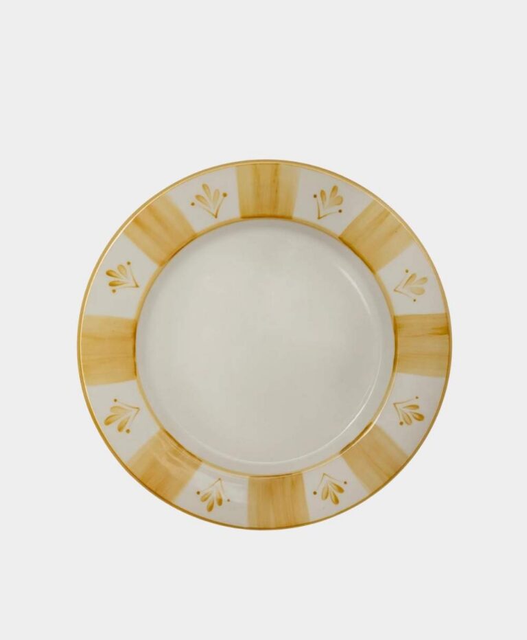 Flor de Lis Dinner Plate, Golden Yellow