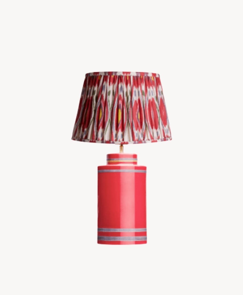Regular Tabby Table Lamp
