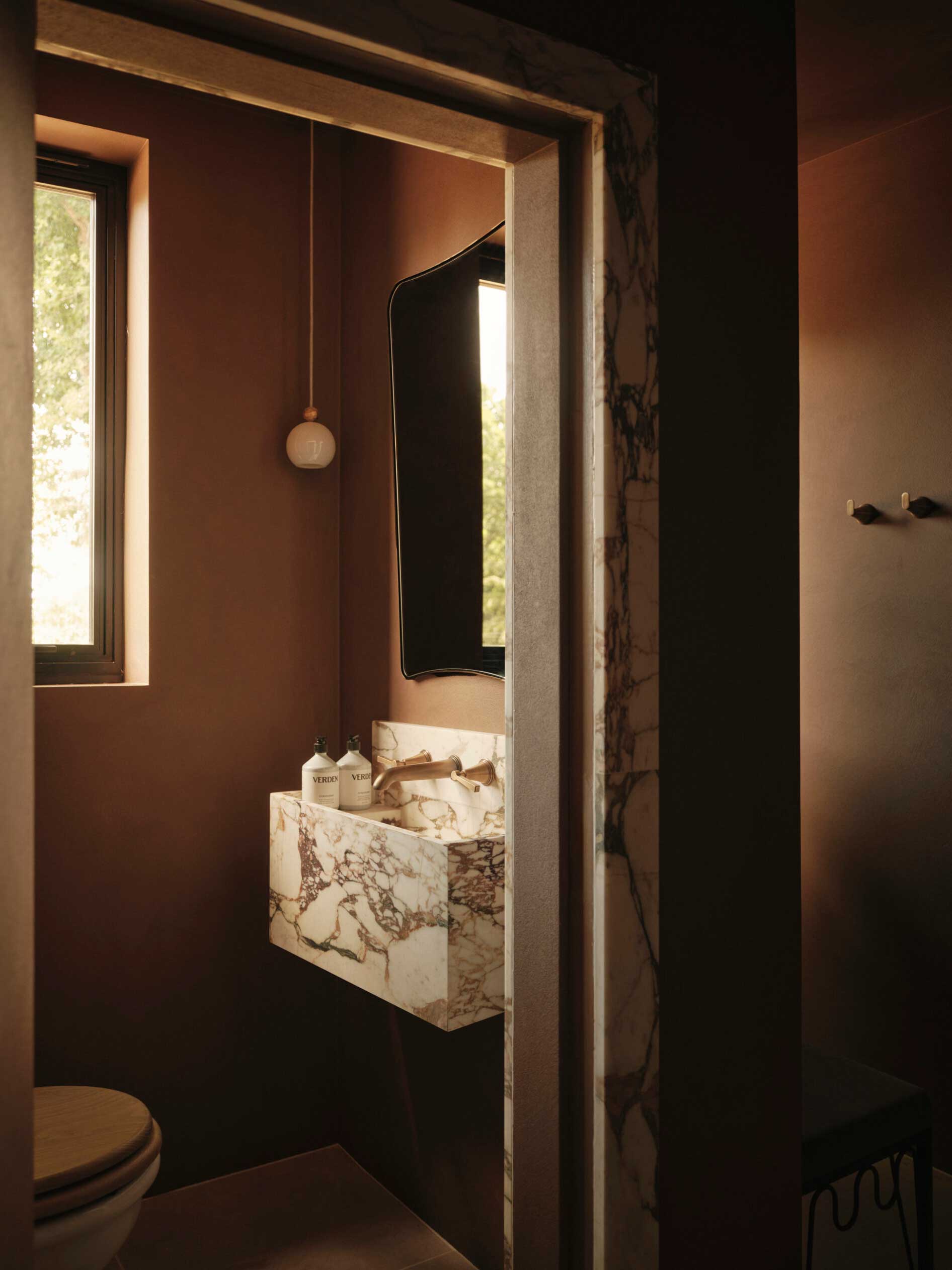 Blank Slate pool house project, bathroom, Hampstead, London, UK - SCHEME