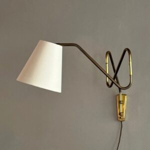 Sigmar Articulated Brass Wall Light Denmark Antique - Scheme
