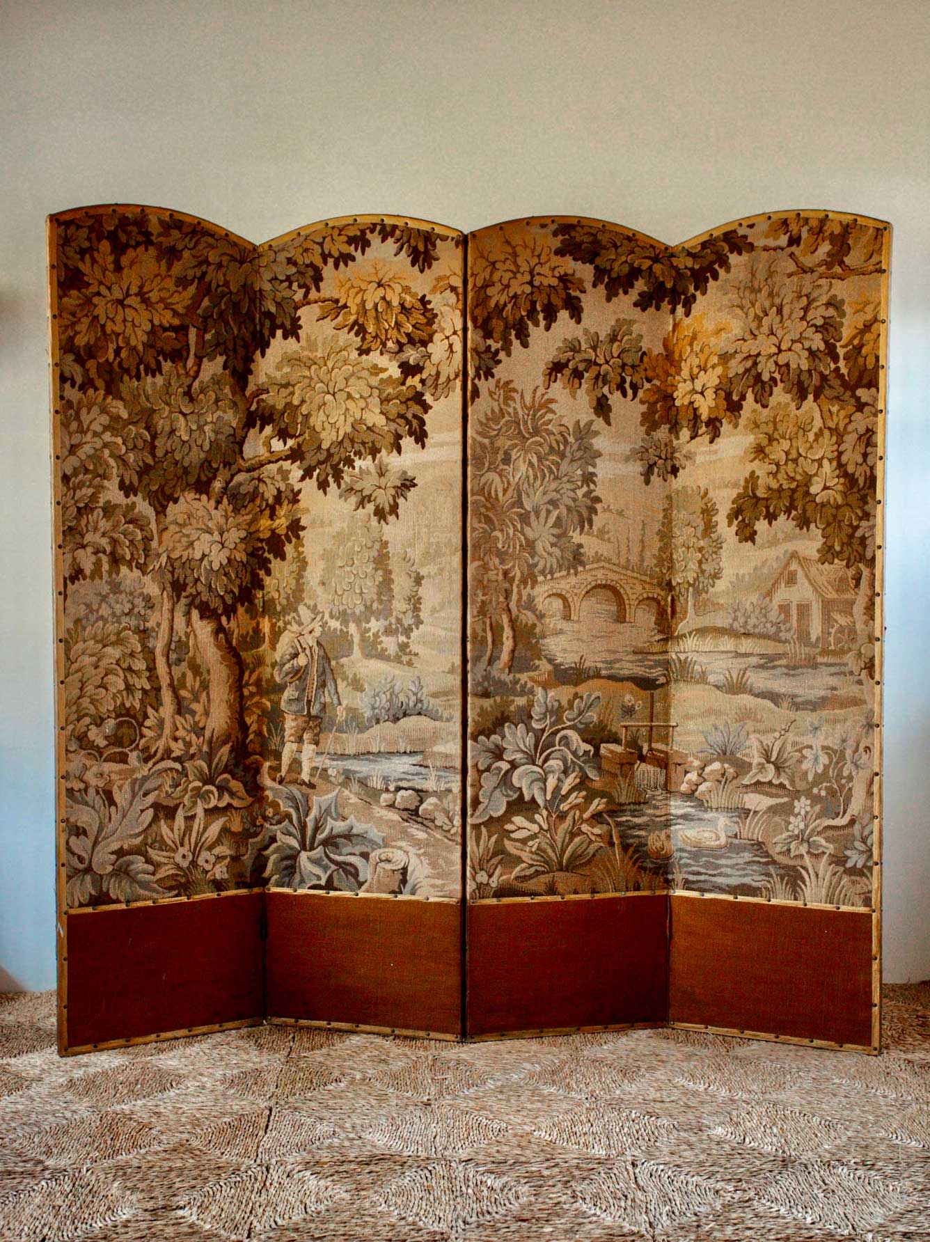 Maud Vaughan, UK Antiqued, vintage screen - Scheme