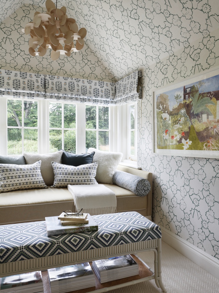 portrait_sunroom_373x498_1